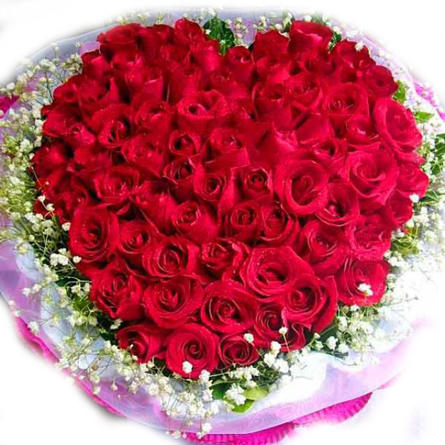 Ramo Corazón en 100 Rosas Rojas
