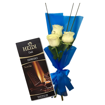 Ramito de 03 Rosas ms Tableta de Chocolate Heidi Dark Espresso 80 Grs